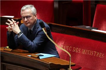 FRANCE PARLIAMENT GOVERNMENT BUDGET