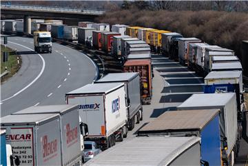 Traffic jams at the German-Polish border