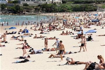 Sydney: Zbog neodgovornosti kupača zatvorena i slavna plaža Bondi