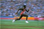 Carl Lewis: Tokio 2020 bi trebao postati Tokio 2022