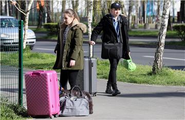 Iz Studentskog doma odlaze studenti, dolaze građani pogođeni potresom