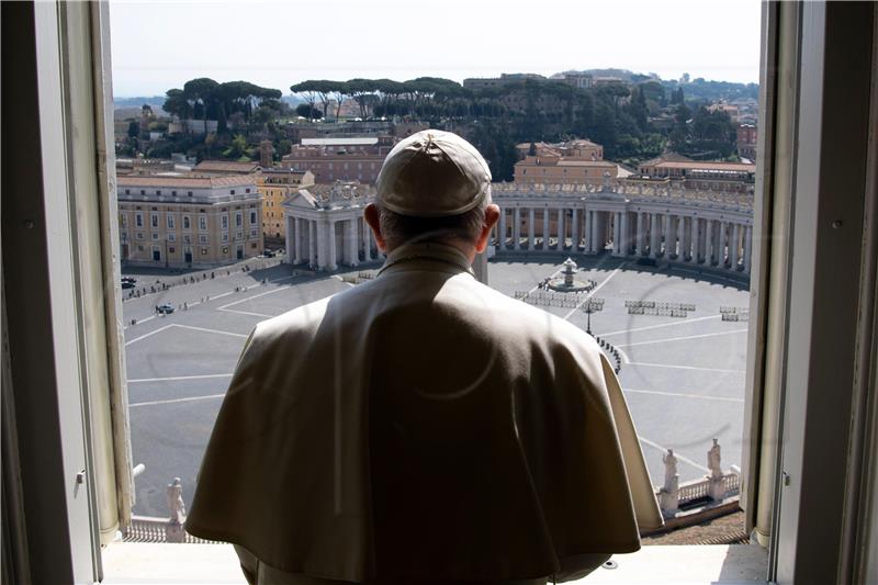 VATICAN CHURCHES POPE ANGELUS