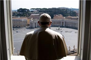 VATICAN CHURCHES POPE ANGELUS