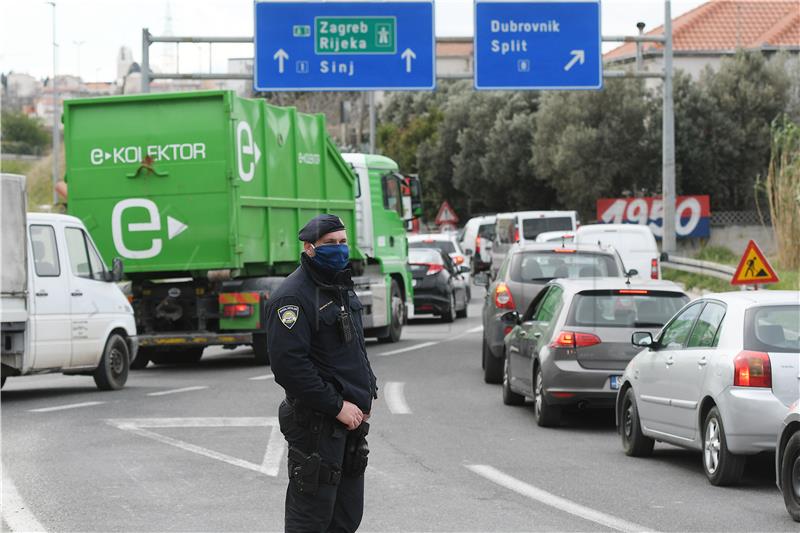 Split: policija kontrolira ulazak u grad