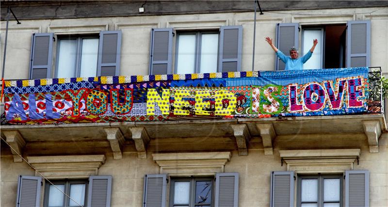 U Italiji, najteže stradaloj zemlji, broj umrlih premašio 10.000