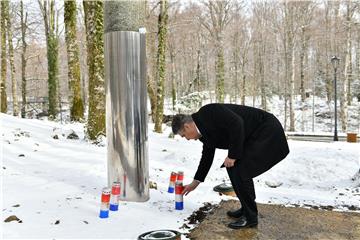 Predsjednik Milanović odao počast redarstveniku Josipu Joviću