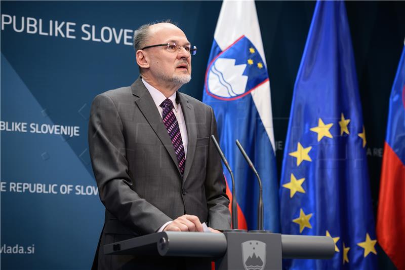 Slovenia reports 46 new COVID-19 cases, 809 in total 