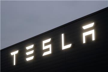 Tesla share price up, thanks to auto delivery data