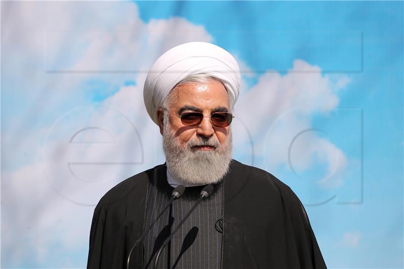 Rohani: Iran 11. travnja nastavlja s gospodarskim aktivnostima "niskog rizika"