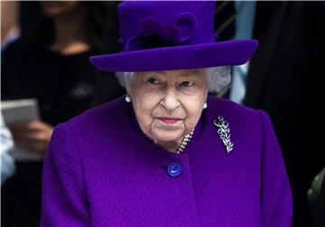 (FILE) BRITAIN QUEEN ELIZABETH TELEVISED SPEECH