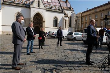 Konferencija za medije oporbenih zastupnika zagrebačke Gradske skupštine