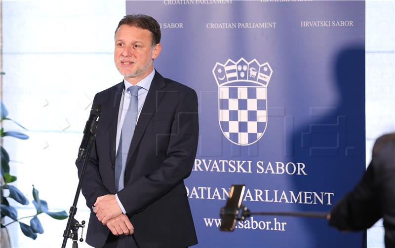 Jandroković: Našli vrlo dobar balans između zaštite zdravlja i temeljnih vrijednosti 