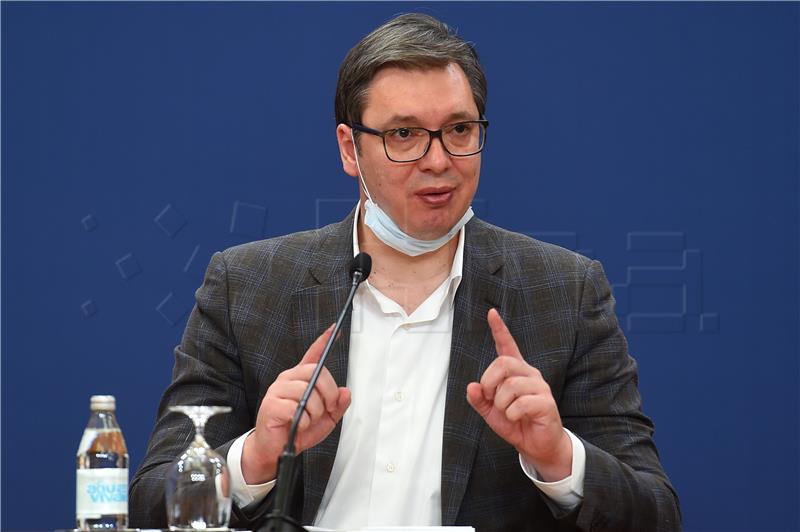 Vučić: Policijski sat tijekom cijelog vikenda,  izvanredno stanje još mjesec dana