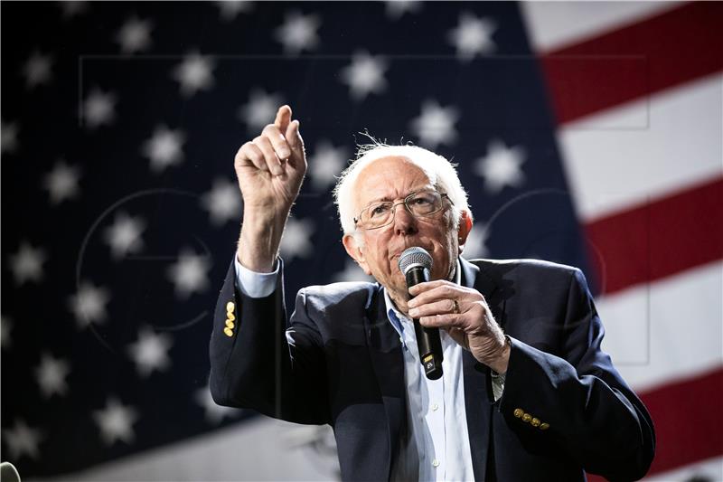 (FILE) USA BERNIE SANDERS SUSPENDS ELECTIONS CAMPAIGN