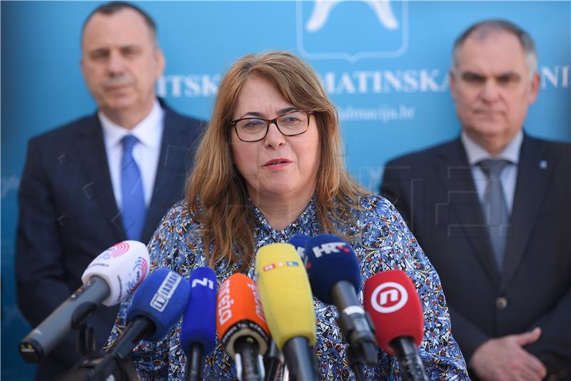 Commissioner appointed for Split nursing home, one person on ventilator