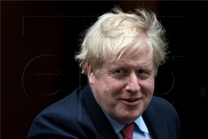 Johnson se oporavlja, Britanci pozvani da se suzdrže od izlaska na sunce