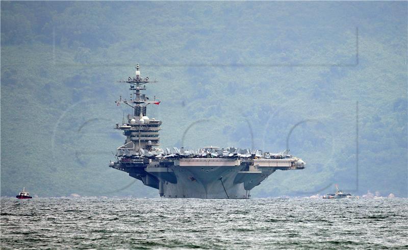 Na covid-19 pozitivno 550 mornara s američkog nosača USS Theodore Roosevelt