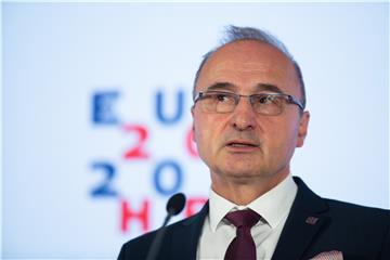 Ministar Grlić Radman nakon videokonferencije ministara vanjskih poslova EU