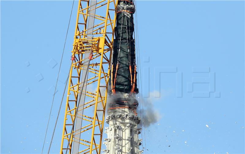 Damaged part of Zagreb Cathedral's north spire removed