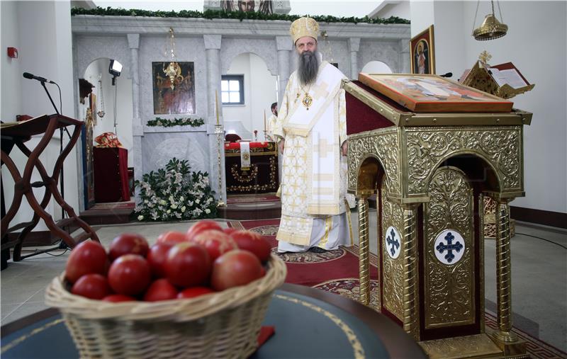 Serb Orthodox dignitaries hold Easter service in Zagreb