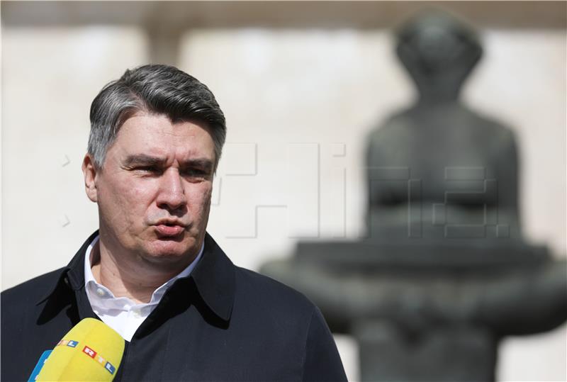 Milanovic replies to Pahor's solidarity message