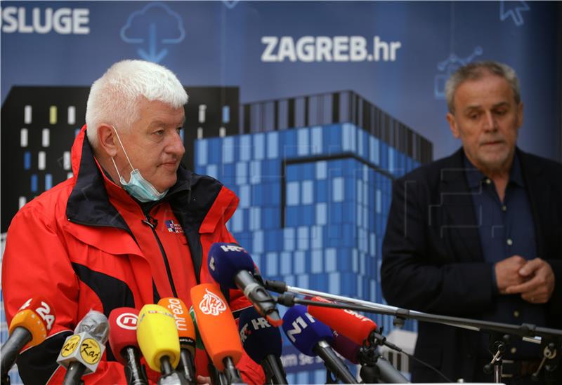 Zagreb starts distributing building material for earthquake victims