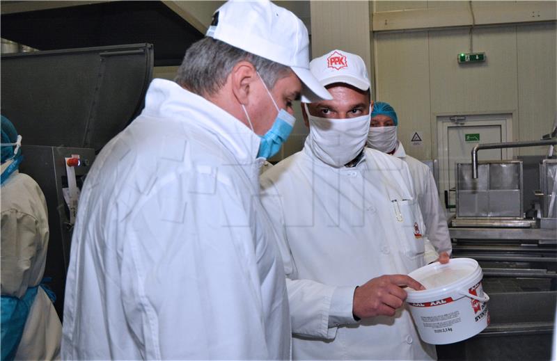 Milanović obišao tvrtku PPK Karlovačka mesna industrija