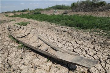 CAMBODIA CLIMATE CHANGE POLLUTION