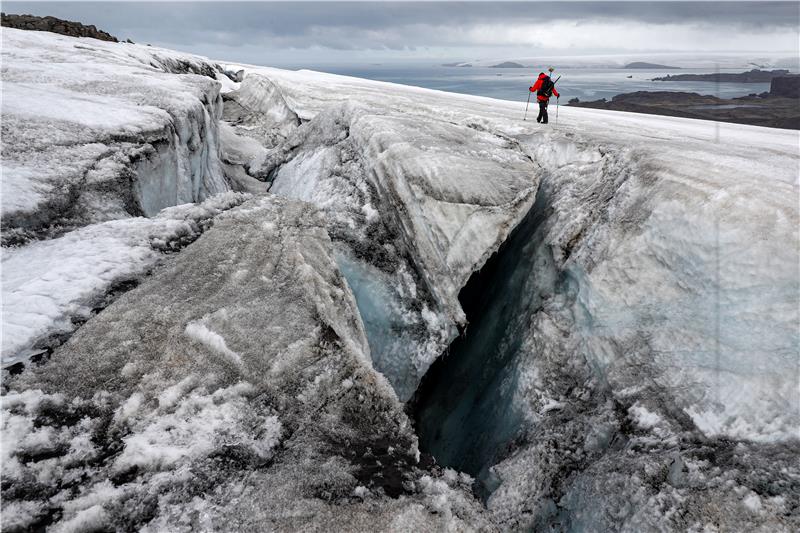 ANTARCTICA PHOTO ESSAY SCIENCE ON ANOTHER PLANET