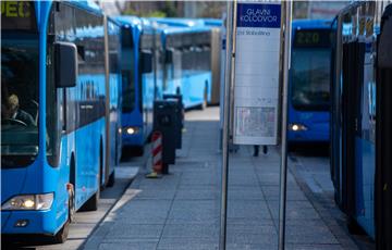 Od ponedjeljka u prometu 111 autobusnih linija ZET-a