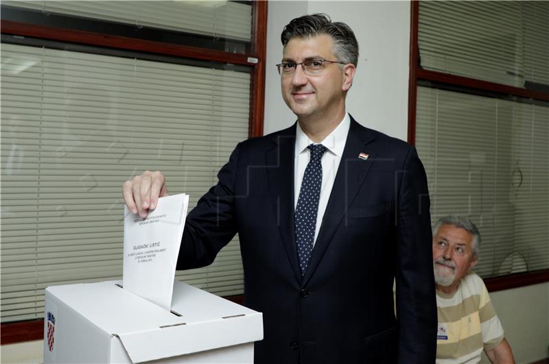 Jutarnji List: HDZ planning parliamentary elections for July 5