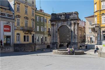 U Istri nema novooboljelih, u bolnici još samo dvoje pozitivnih na Covid-19