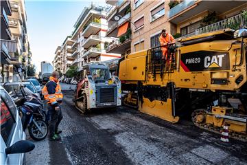 ITALY CONSTRUCTION WORKS REOPENING CORONAVIRUS LOCKDOWN