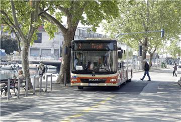 Rijeka: Ublažene epidemiološke mjere