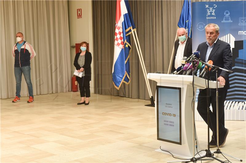 Konferencija za medije Stožera CZ grada Zagreba i gradonačelnika Milana Bandića