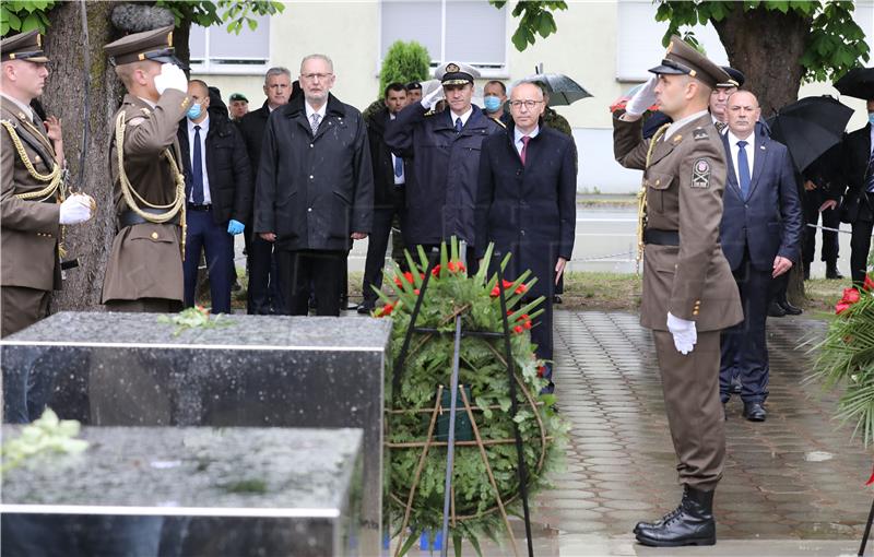 U Okučanima se obilježava 25. obljetnica Vojno-redarstvene operacije "Bljesak"