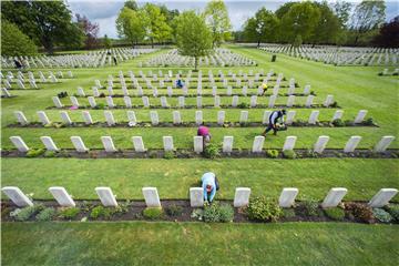 NETHERLANDS WAR COMMEMORATION