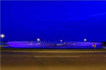 Pula's biggest roundabout illuminated in blue marking victory over COVID-19