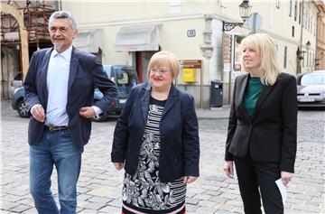 Konferencija za medije Anke Mrak Taritaš