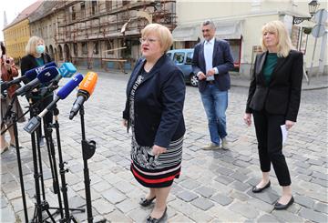 Konferencija za medije Anke Mrak Taritaš