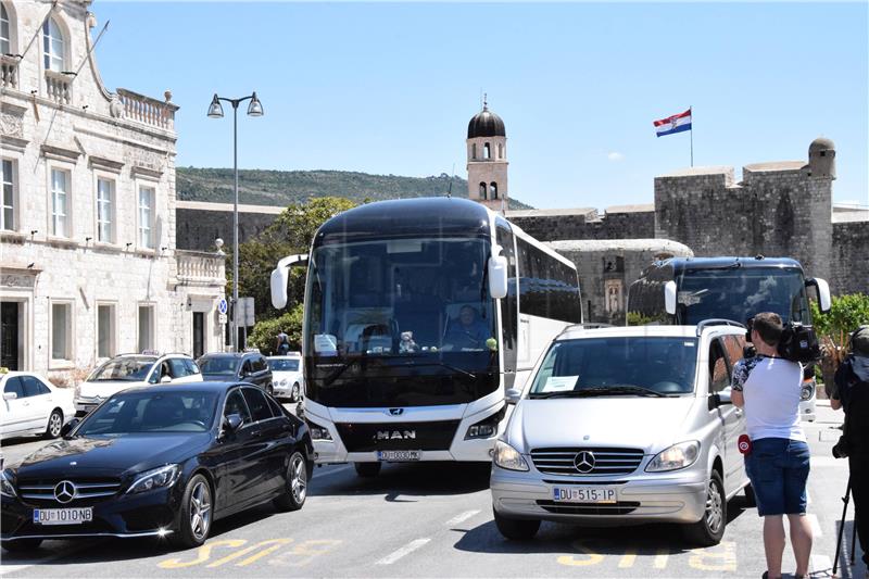 Prosvjed dubrovačkih povremenih prijevoznika