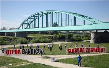 Udruge organizirale akciju protiv gradonačelnika Bandića