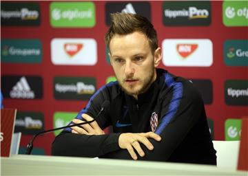 Rakitić: Namjeravam ostati u Barceloni do kraja ugovora