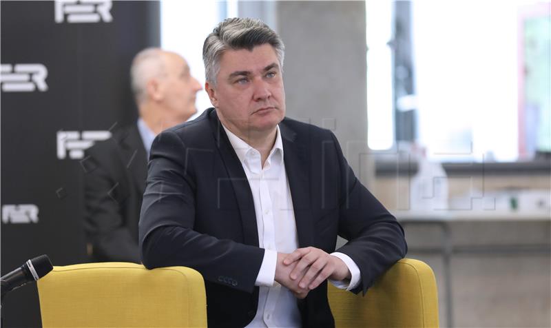 Predsjednik Milanović posjetio Fakultet elektrotehnike i računarstva