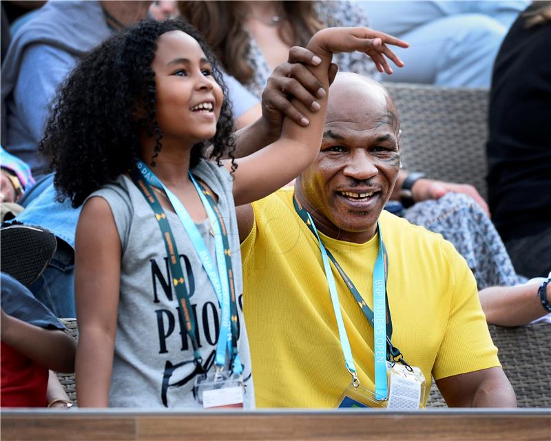 Mike Tyson poručio: Vratio sam se