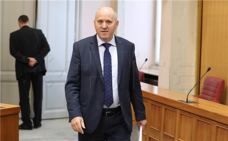 HDZ whip: We'll have 80 hands to dissolve parliament