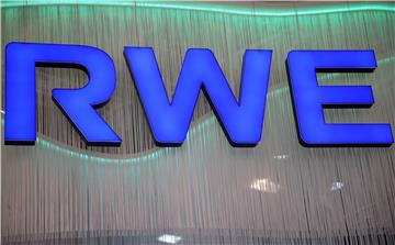 (FILE) GERMANY ENERGY RWE