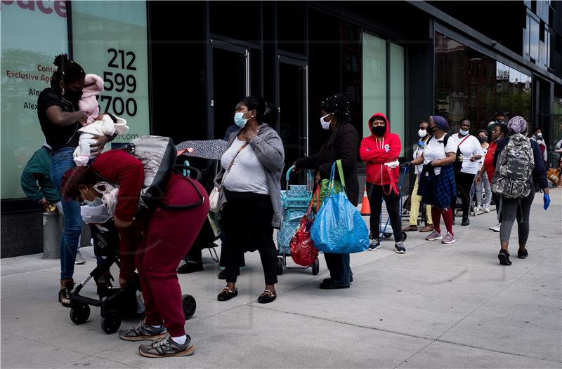 USA NEW YORK FOOD BANK