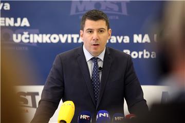 Tiskovna konferencija Mosta