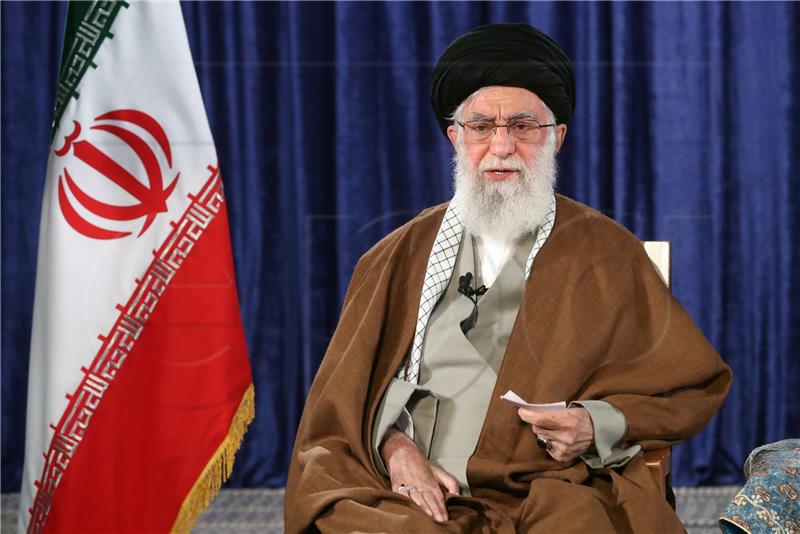 Hamenei: Sjedinjene Države će biti izbačene iz Iraka i Sirije